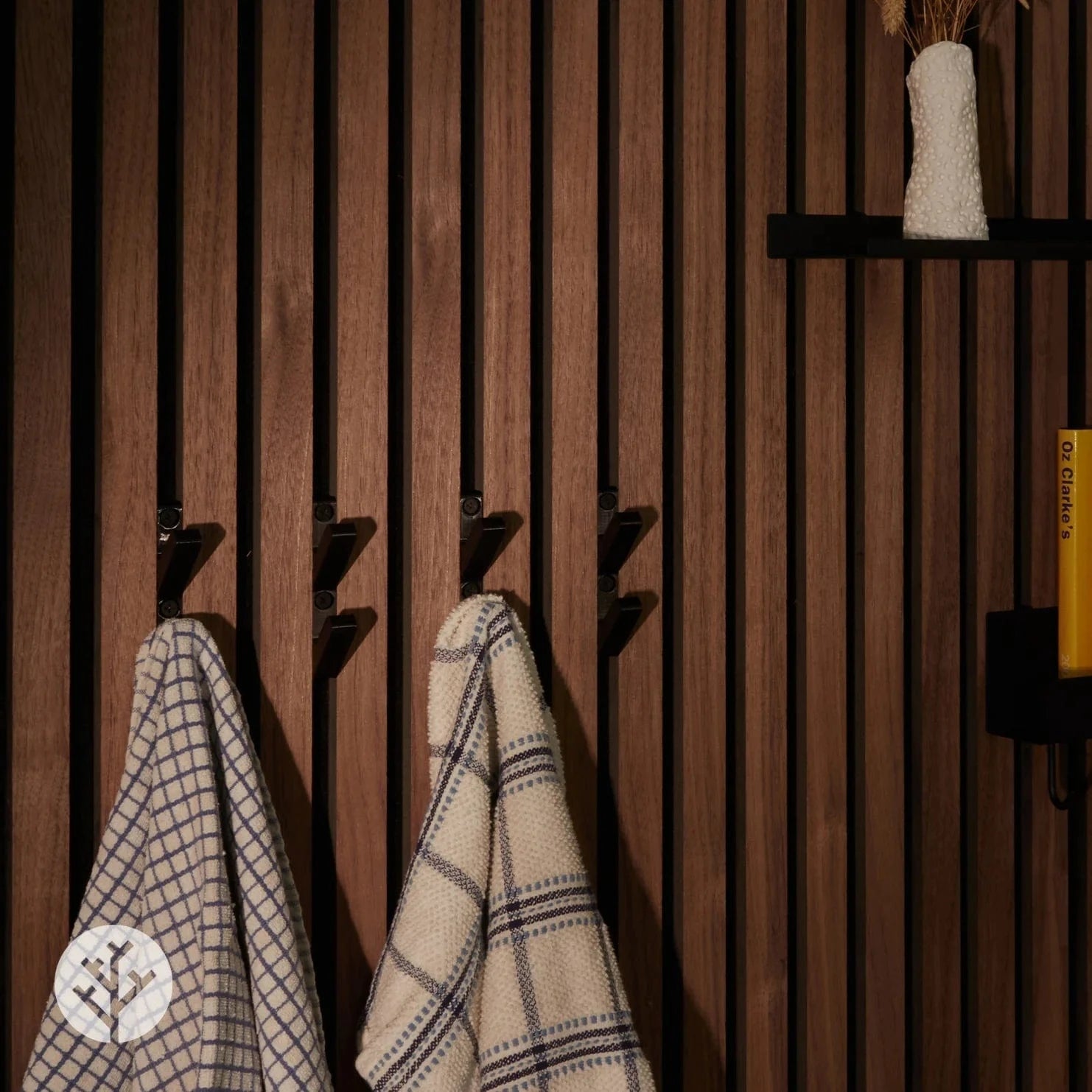 WVH® Australia Black 3D Hook (2pk)