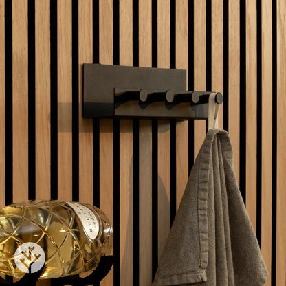 WVH® Australia Shelf With Four Pegs